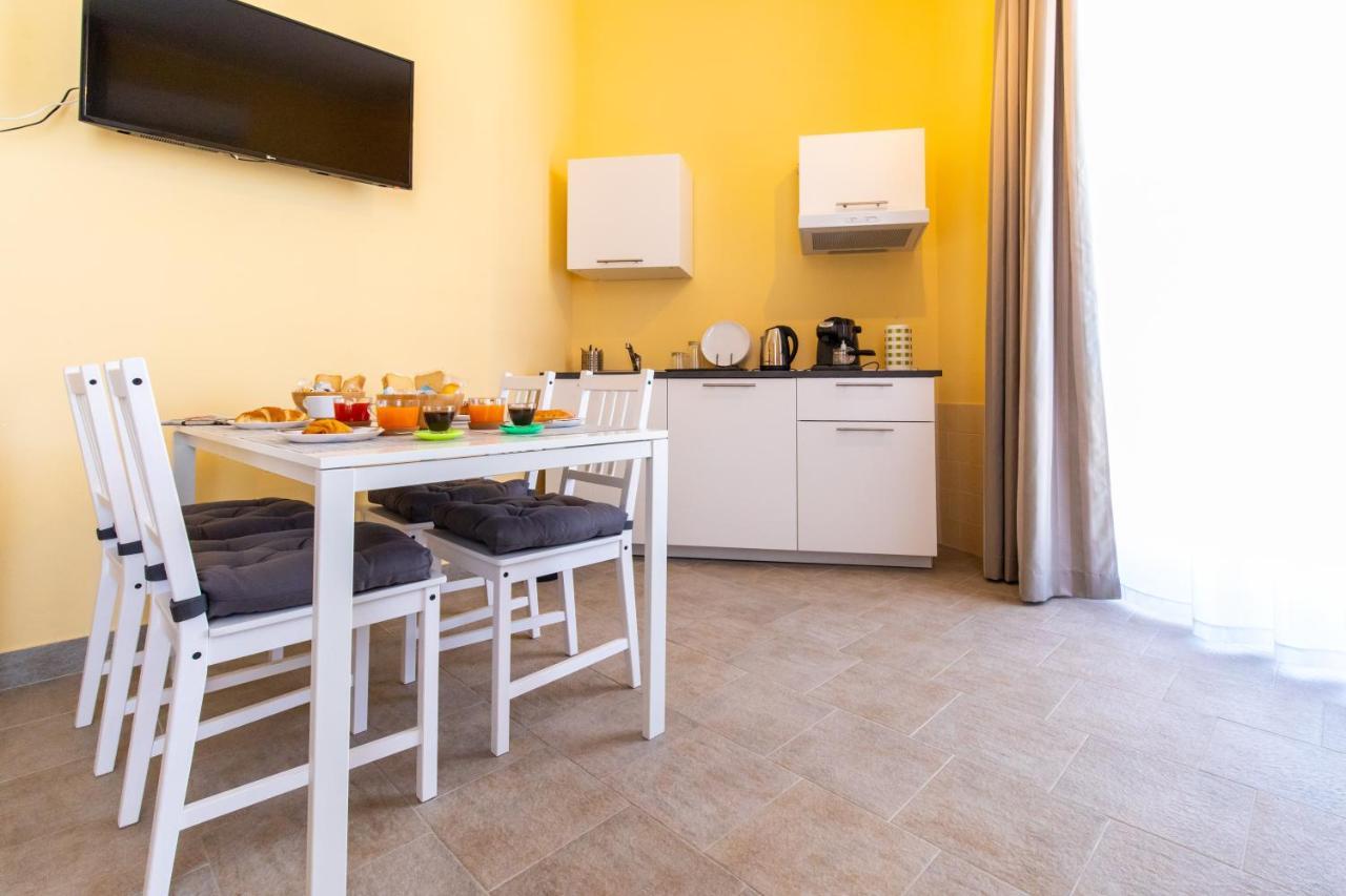 נאפולי B&B Trianon מראה חיצוני תמונה